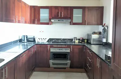شقة - 2 غرف نوم - 3 حمامات للايجار في ابراج جرين ليك - (JLT) مجمع S - أبراج بحيرة الجميرا - دبي