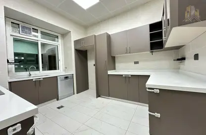 Apartment - 2 Bedrooms - 2 Bathrooms for rent in Khalifa City A Villas - Khalifa City A - Khalifa City - Abu Dhabi