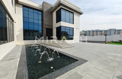 Villa - 5 Bedrooms - 6 Bathrooms for rent in Al Warqa'a 3 - Al Warqa'a - Dubai