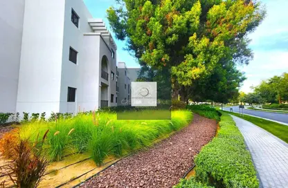Apartment - 2 Bedrooms - 2 Bathrooms for rent in The Gardens Buildings - The Gardens - Dubai