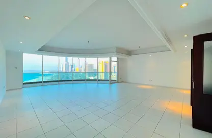 Apartment - 4 Bedrooms - 5 Bathrooms for rent in Bel Ghailam Tower - Corniche Road - Abu Dhabi