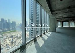 Full Floor Unit | High Floor |Canal views