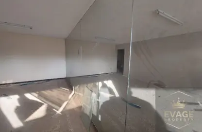 Co-working space - Studio - 2 Bathrooms for rent in Al Rashidiya Towers - Al Rashidiya - Ajman Downtown - Ajman