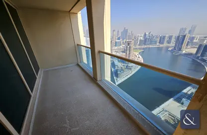 صورة لـ شرفة شقة - 2 غرف نوم - 3 حمامات للبيع في برج تشرشل السكني - أبراج تشرشل - الخليج التجاري - دبي ، صورة رقم 1