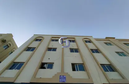 عمارة بالكامل - استوديو - 8 حمامات للبيع في طريق فاير ستاشن - مويلح - الشارقة