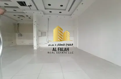 Empty Room image for: Shop - Studio for rent in Halwan - Sharjah, Image 1