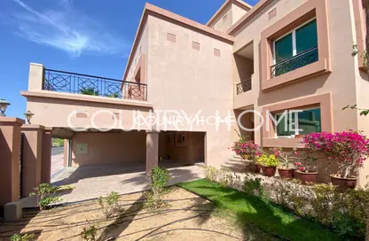 Villa - 4 Bedrooms - 5 Bathrooms for rent in Jumeirah 3 Villas - Jumeirah 3 - Jumeirah - Dubai
