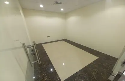 مكتب - استوديو - 4 حمامات للايجار في برج مزيد مول 1 - مزيد مول - مدينة محمد بن زايد - أبوظبي