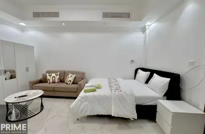 Apartment - Studio - 1 Bathroom for rent in Al Bateen Airport - Muroor Area - Abu Dhabi