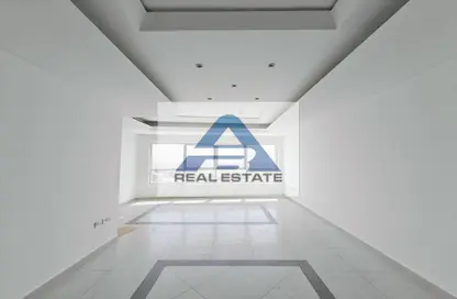 Apartment - 4 Bedrooms - 5 Bathrooms for rent in Al Khalidiya - Abu Dhabi