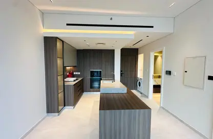Apartment - 1 Bedroom - 2 Bathrooms for rent in Beverly Boulevard - Arjan - Dubai