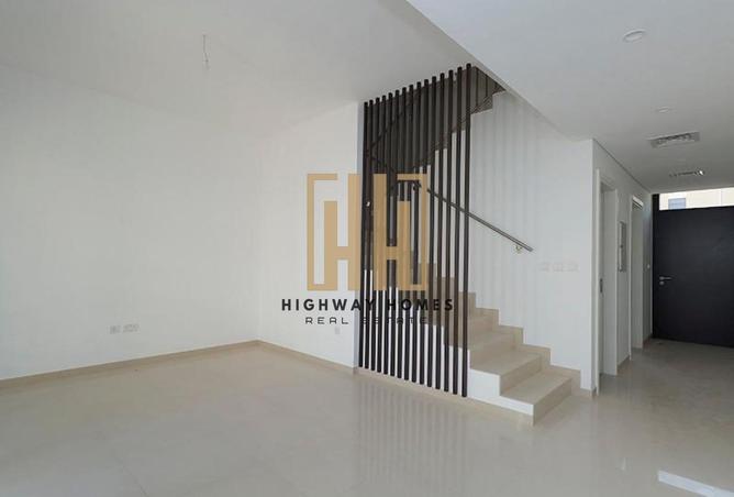 16012998 - Property Image 2