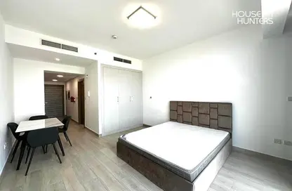 شقة - 1 حمام للايجار في بلوم تاورز سي - ابراج بلووم - الضاحية 10 - قرية الجميرا سركل - دبي