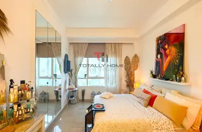Apartment - 1 Bedroom - 2 Bathrooms for sale in Marina Crown - Dubai Marina - Dubai