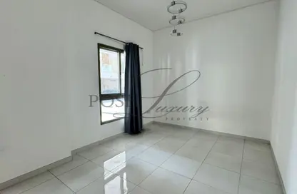 شقة - 1 حمام للايجار في مبني أجياد - الضاحية 10 - قرية الجميرا سركل - دبي