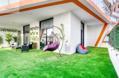 Apartment - 2 Bedrooms - 2 Bathrooms for sale in Binghatti Avenue - Al Jaddaf - Dubai