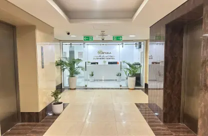 Fully furnished office for Rent|Parking Available