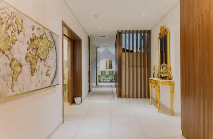 Hall / Corridor image for: Villa - 5 Bedrooms - 6 Bathrooms for sale in West Yas - Yas Island - Abu Dhabi, Image 1