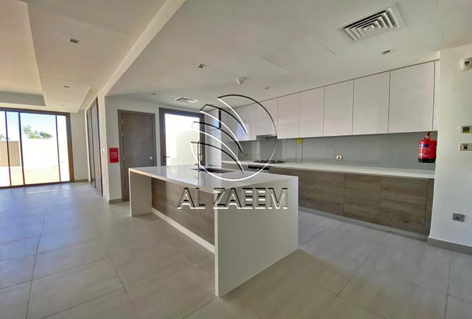15221848 - Property Image 2