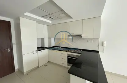 Apartment - Studio - 1 Bathroom for rent in Oxford Building - Jumeirah Village Circle - Dubai