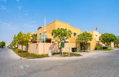 Villa - 4 Bedrooms - 5 Bathrooms for sale in Hemaim Community - Al Raha Gardens - Abu Dhabi