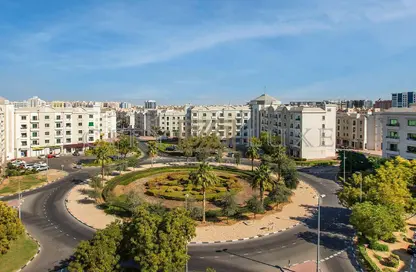 متجر - استوديو للبيع في X18 - طراز إنجليزي - المدينة الدولية - دبي