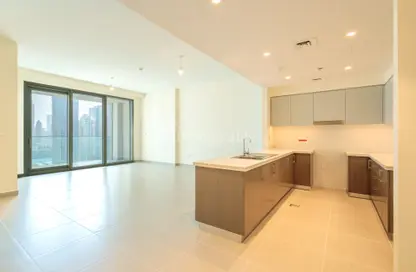 صورة لـ مطبخ شقة - 2 غرف نوم - 2 حمامات للايجار في فورتي 2 - فورتي - دبي وسط المدينة - دبي ، صورة رقم 1