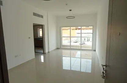 شقة - غرفة نوم - 2 حمامات للايجار في الجرف 3 - الجرف - عجمان وسط المدينة - عجمان