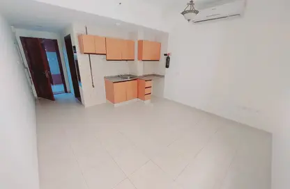 Apartment - 1 Bedroom - 1 Bathroom for rent in Al Qulaya'ah - Al Sharq - Sharjah