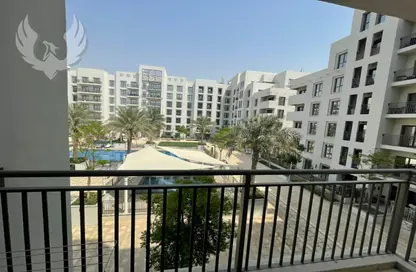 Apartment - 2 Bedrooms - 2 Bathrooms for rent in Zahra Apartments 1B - Zahra Apartments - Town Square - Dubai