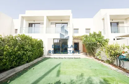 Villa - 2 Bedrooms - 3 Bathrooms for rent in The Cedars - Yas Acres - Yas Island - Abu Dhabi