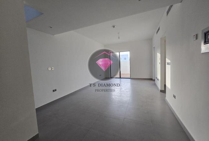 16072999 - صورة العقار 2