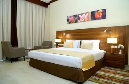 Apartment - 1 Bedroom - 2 Bathrooms for rent in Twin Tower - Baniyas Road - Deira - Dubai