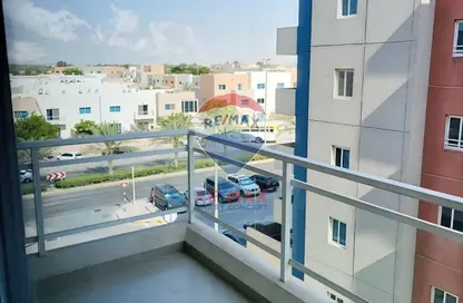 شقة - 2 غرف نوم - 2 حمامات للبيع في برج 11 - الريف داون تاون - مشروع الريف - أبوظبي