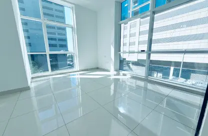 Apartment - 2 Bedrooms - 3 Bathrooms for rent in Duja Tower - Sheikh Zayed Road - Dubai