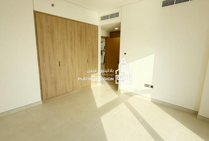 15664699 - صورة العقار 3