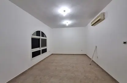 Apartment - Studio - 1 Bathroom for rent in Mohamed Bin Zayed Centre - Mohamed Bin Zayed City - Abu Dhabi