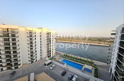 Apartment - 1 Bedroom - 1 Bathroom for rent in Waters Edge - Yas Island - Abu Dhabi