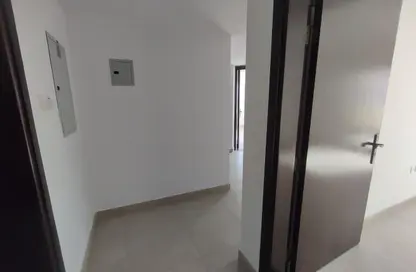 Apartment - 2 Bedrooms - 2 Bathrooms for rent in Muwaileh 29 Building - Muwaileh - Sharjah