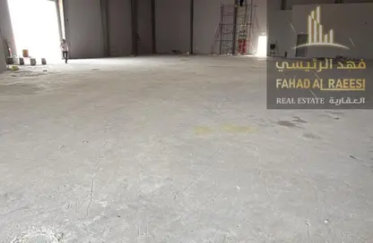مستودع - استوديو - 1 حمام للايجار في أم الثعوب - أم القيوين