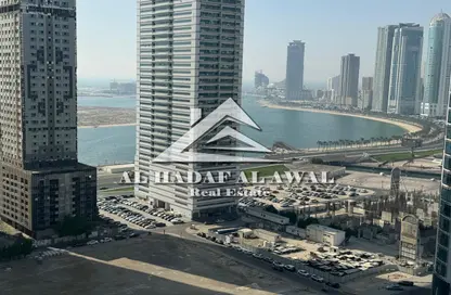 شقة - غرفة نوم - 2 حمامات للايجار في شارع التعاون - التعاون - الشارقة