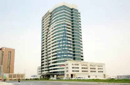 Apartment - Studio - 1 Bathroom for rent in Waters Edge - Business Bay - Dubai
