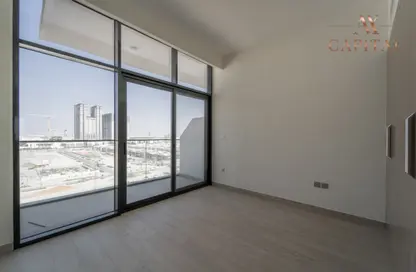 Empty Room image for: Apartment - 3 Bedrooms - 3 Bathrooms for rent in AZIZI Riviera 15 - Meydan One - Meydan - Dubai, Image 1