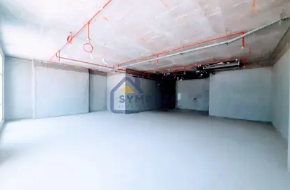 Office Space - Studio - 2 Bathrooms for rent in Grosvenor Office Tower - Business Bay - Dubai