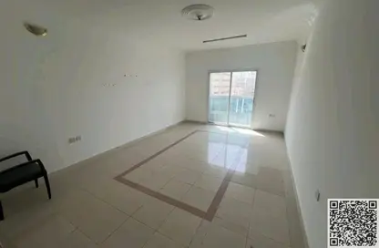 Apartment - 1 Bedroom - 2 Bathrooms for rent in Cornish Tower - Al Rumaila - Ajman