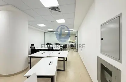 مكتب - استوديو - 1 حمام للايجار في B برج الخليج - عود ميثاء - بر دبي - دبي