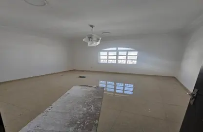 Villa - 6 Bedrooms - 7+ Bathrooms for rent in Baniyas - Abu Dhabi