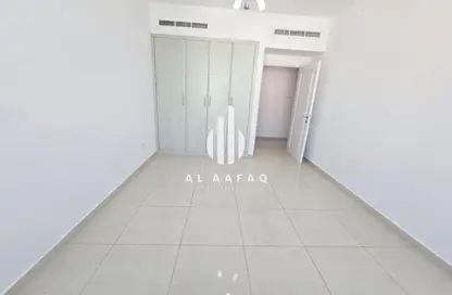 شقة - 3 غرف نوم - 4 حمامات للايجار في المجاز 1 - المجاز - الشارقة