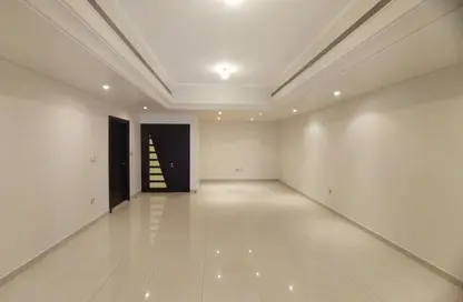 Apartment - 3 Bedrooms - 5 Bathrooms for rent in Sheikha Salama Tower - Khalidiya Street - Al Khalidiya - Abu Dhabi