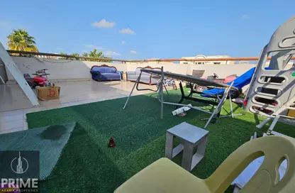 Apartment - 2 Bedrooms - 2 Bathrooms for rent in Al Nahyan Villa Compound - Al Nahyan Camp - Abu Dhabi